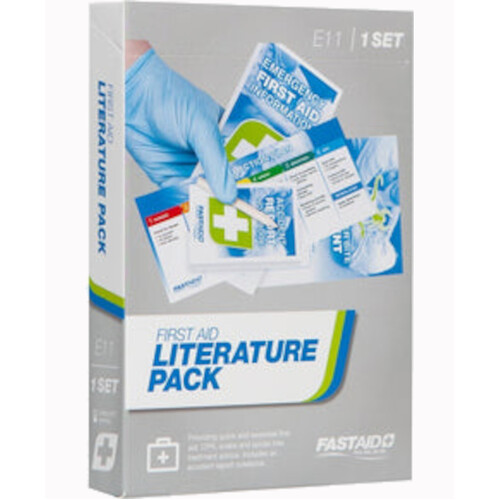 WORKWEAR, SAFETY & CORPORATE CLOTHING SPECIALISTS - FIRST AID LITERATURE PACK, FIRST AID BOOKLET, CPR GUIDE, SNAKE AND SPIDER BITE GUIDE AND ACCIDENT REPORT NOTEBOOK SET